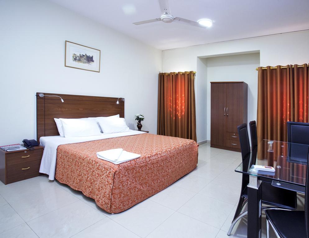 Nuzha Hotel Apartments Muscat Exterior photo